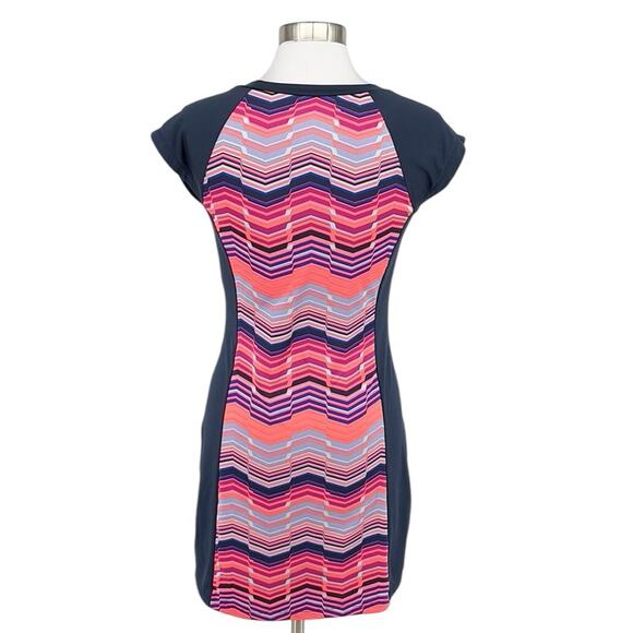 Title Nine Women’s Gidget 2.0 Navy Multi Stripes Short Sleeve Knit Dress Size S - Picture 2 of 12